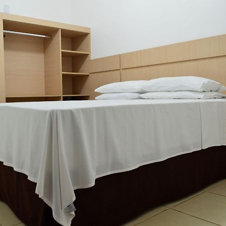 Richard Hotel Порту-Велью Экстерьер фото