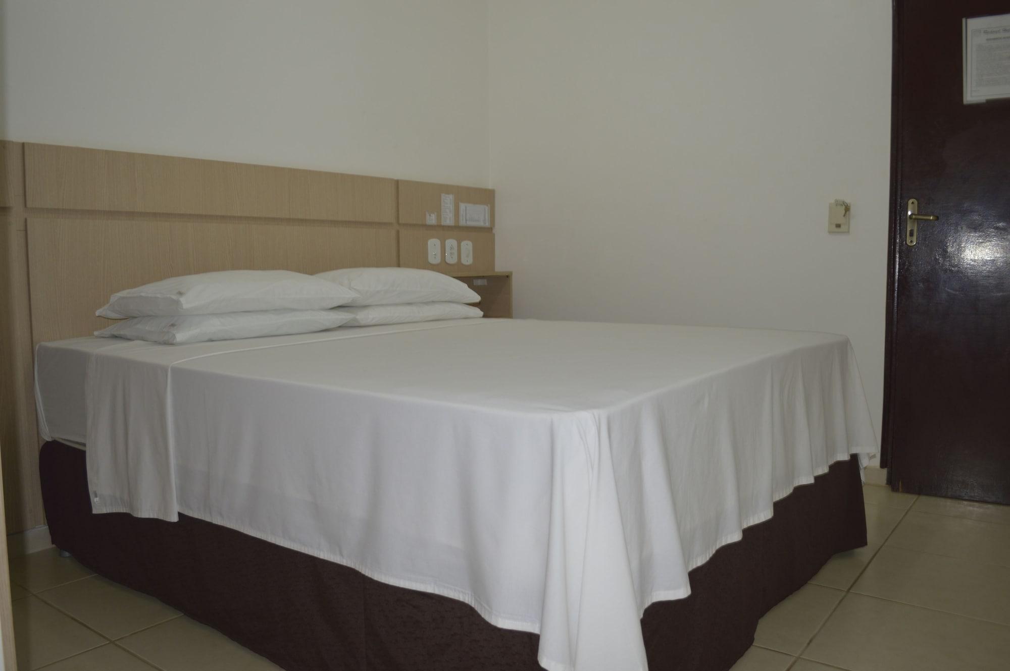 Richard Hotel Порту-Велью Экстерьер фото